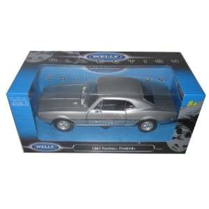  1967 Pontiac Firebird Silver 1:24 Diecast Model Car: Toys 
