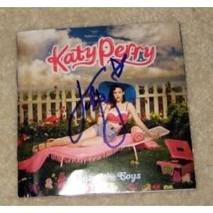 KATY PERRY signed AUTOGRAPHED #1 CD Cover !