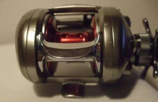 DAIWA Advantage 153 HSTA Baitcasting reel  