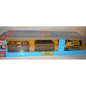    Thomas & Friends Trackmaster Duncan and 2 Cars: Toys & Games