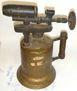 VINTAGE BLOW TORCH OTTO BERNZ CO #31  