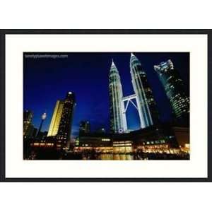  Towers In Night City Skyline., Kuala Lumpur, Wilayah Persekutuan 