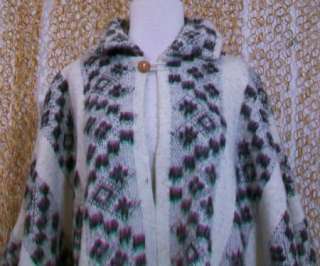   VINTAGE Off White & Gray Patterned Navajo Wool Poncho Sweater Jacket