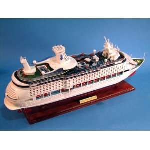    Navigator of the Seas 32 Cruise Ship Model