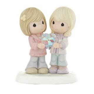  Precious Moments Figurine, Girl Scouting Brings Friends 