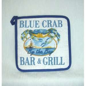   Bay Maryland Blue Crab Bar & Grill Potholder: Home & Kitchen