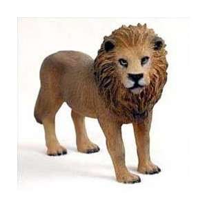  Lion Figurine