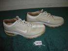 Nike Sport Performance Size 7 1/2 Tan & White Golf Shoes GA480  