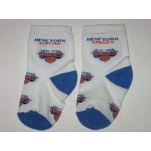  NEW YORK KNICKS Team Logo Cotton BABY BOOTIES Sports 