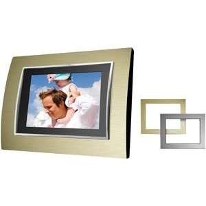  7 DIGITAL PHOTO FRAME