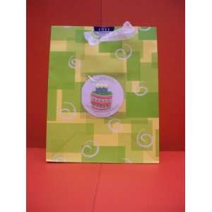   Specialty Birthday Cake Gift Bag Large (1105 4): Kitchen & Dining
