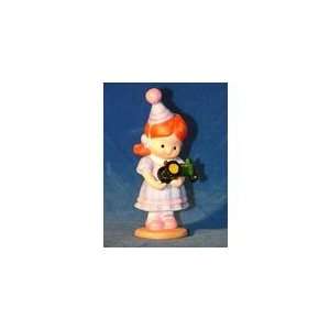    John Deere Happy Birthday Deere Girl Figurine: Home & Kitchen