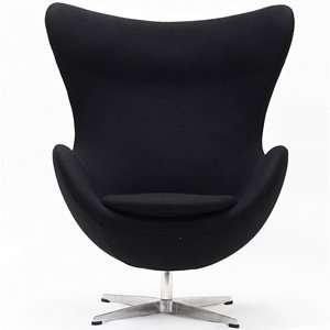  Arne Jacobsen Egg Chair in Black