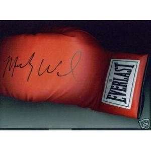  MICKY WARD AUTOGRAPHED Everlast BOXING GLOVE (BOXING 