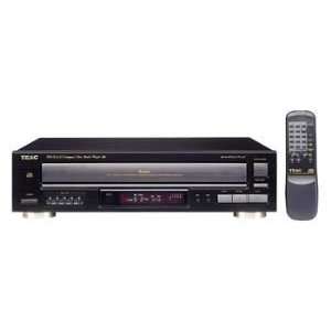  TEAC PD D2610 5 CD Player/Changer with  Playback 