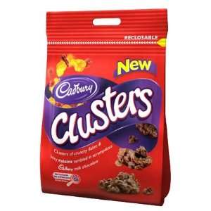 pack of Cadbury Clusters Crunchy Flakes Juicy Raisins in a Deliclus 