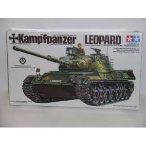    Kampfpanzer German Army Tank  Plastic Model Kit: Everything Else