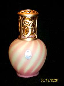 FENTON LA TEE DA BURMESE EFFUSION LAMP  