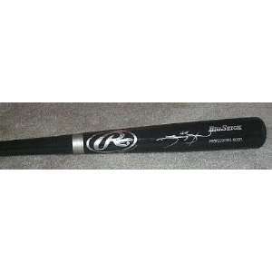  Sammy Sosa Autographed Bat: Sports & Outdoors