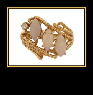 Ladies 14K Solid Yellow Gold Opal & Diamond Ring  