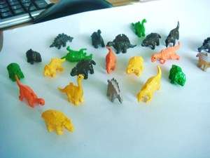 Bulk Vending Capsule toys stretchy dinosaurs (2000 pieces per case 