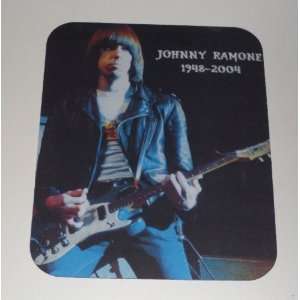  THE RAMONES Johnny Ramone COMPUTER MOUSE PAD Office 