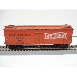    Wilson Car Lines Reefer #9350 HO Scale by Varney Toys & Games