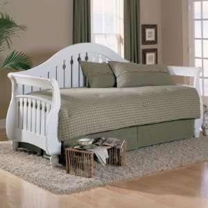  Fashion Bed Group Fraser Daybed Frost Free Mattress