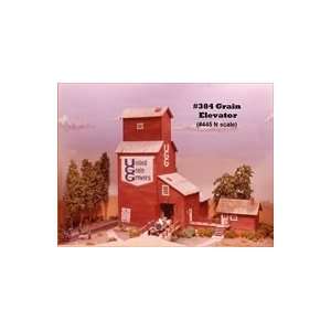  Campbell N Scale Grain Elevator Kit: Toys & Games