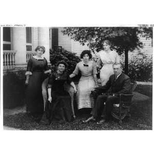Thomas Woodrow Wilson,Ellen Axson Wilson,daughters,Margaret,Jessie 