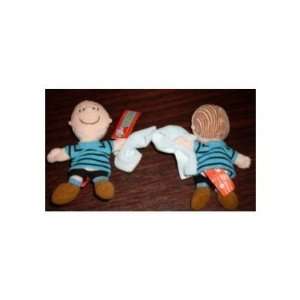  Peanuts Linus Van Pelt Plush Finger Puppet: Toys & Games