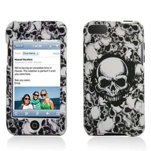   White Skull Rubberized Snap on Case Cell Phones & Accessories
