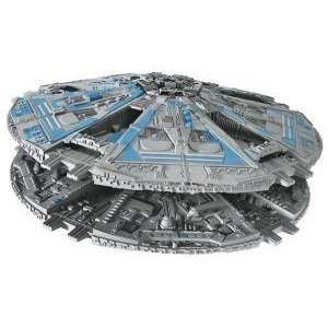  Battlestar Galactica  Cylon Basestar: Toys & Games