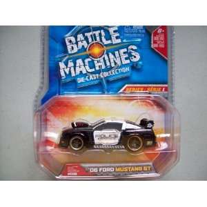  Jada Battle Machines 2006 Ford Mustang GT Police Car: Toys 