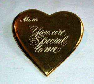 GERITY 24 Carat Gold Plated Heart MOM PAPERWEIGHT  