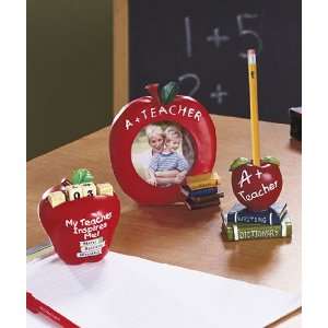  3 Pc. Teacher Desktop Gift Set red apples