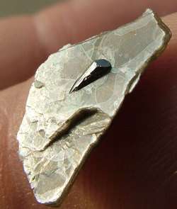 rutile crystal in mica Hiddenite North Carolina from old collection 