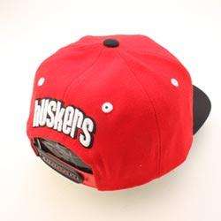 NEBRASKA CORNHUSKERS NCAA SNAPBACK HAT CAP REFRESH RED/BLACK  