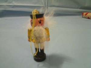 VINTAGE WOOD WOODEN TOY SOLDIER CHRISTMAS ORNAMENT  