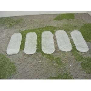  Miniature Terrain: 25mm x 50mm Round Ice Bases: Toys 
