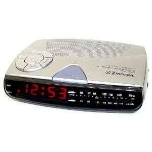  Emerson CK5028 Am/Fm Digital Clock Radio with Sure Alarm 