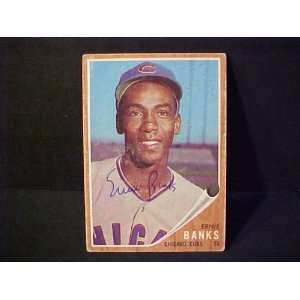 Ernie Banks Chicago Cubs #25 1962 Topps Signed Autographed Baseball 