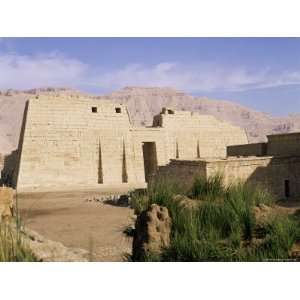 Mortuary Temple of Ramses III, Medinet Habu, Thebes, Unesco World 