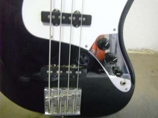 Fender Geddy Lee Jazz Bass Black Maple Fretboard  