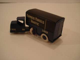 Dinky Mechanical Horse Trailer 1970s Reproduction (Express Parcels 