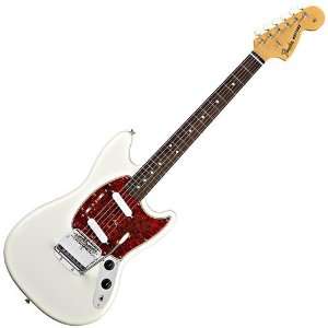  Fender 65 Mustang Electric Guitar Six String   Tremelo 